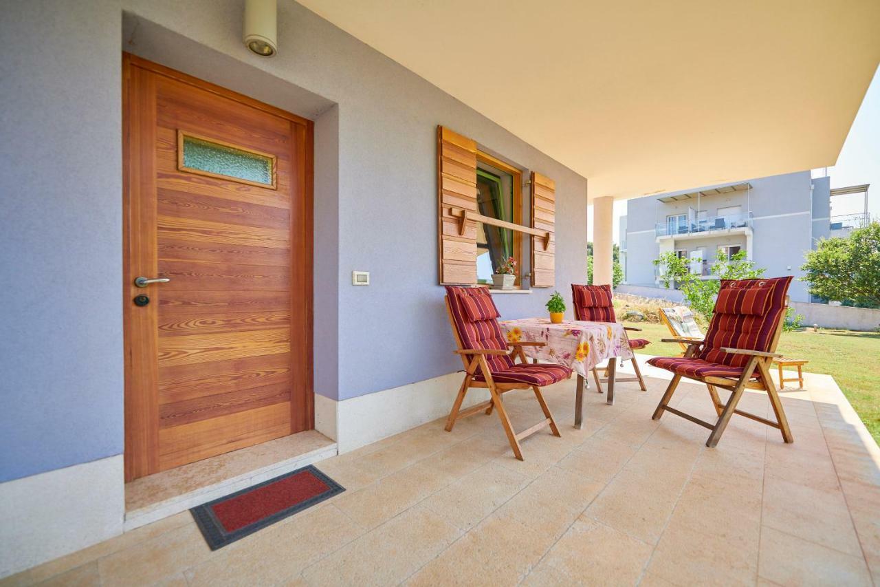 Villa Giardina Apartments Vinkuran Eksteriør billede