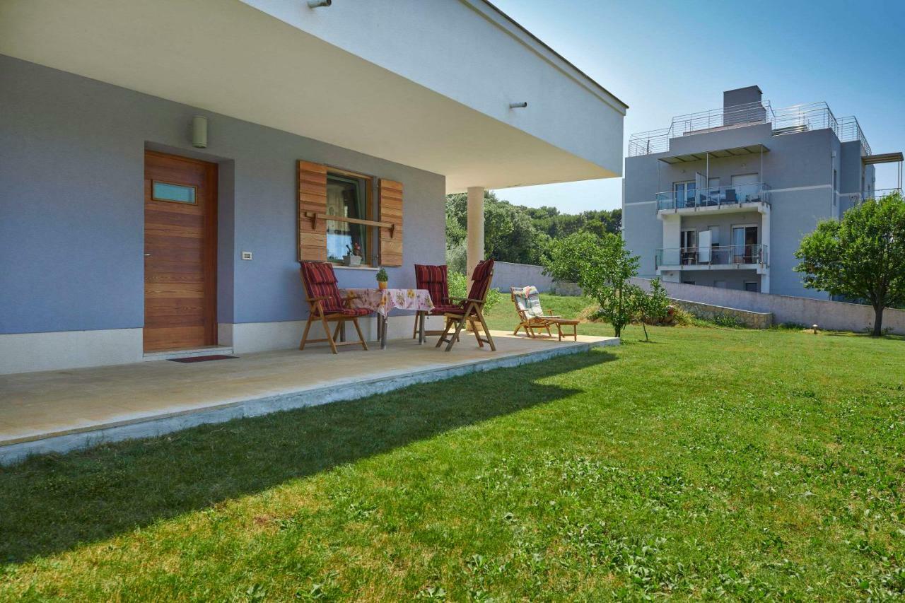 Villa Giardina Apartments Vinkuran Eksteriør billede
