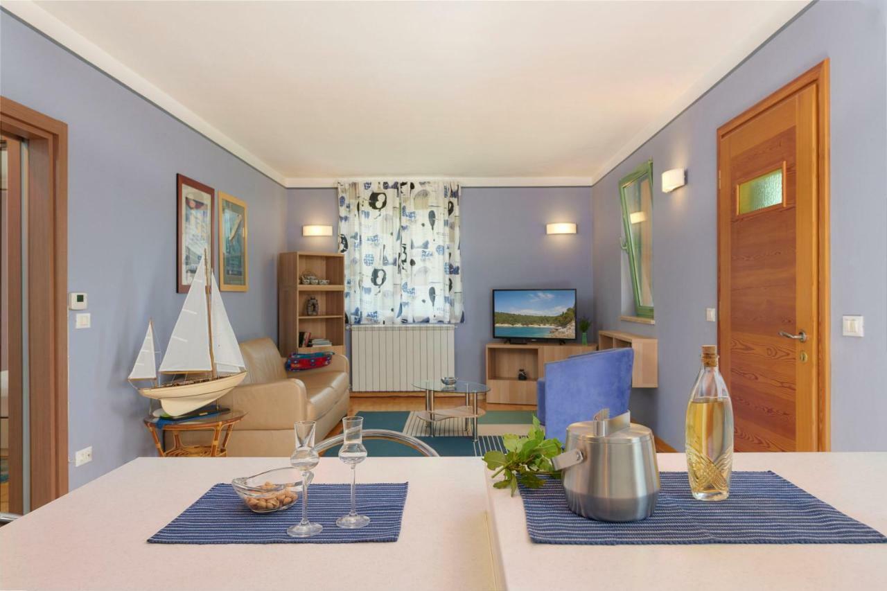 Villa Giardina Apartments Vinkuran Eksteriør billede