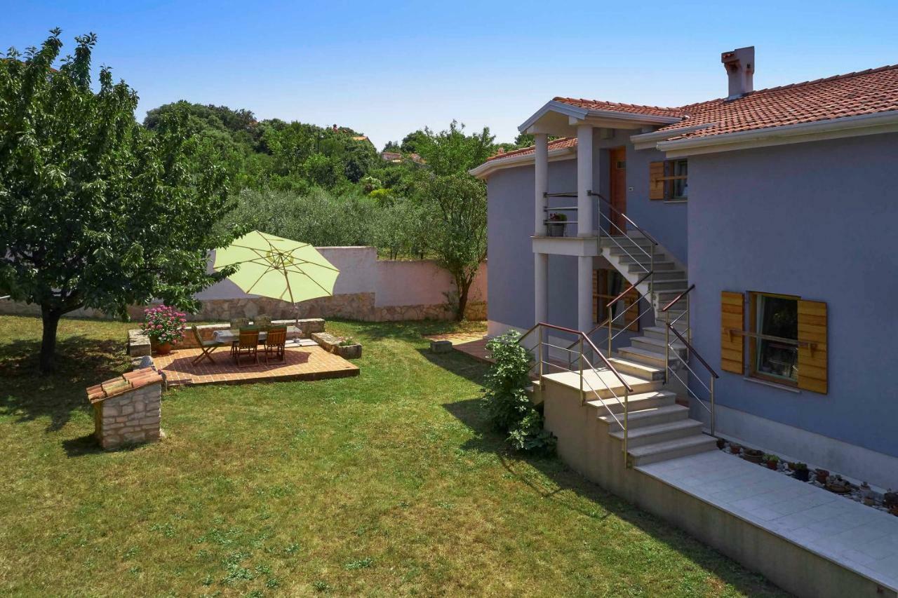 Villa Giardina Apartments Vinkuran Eksteriør billede