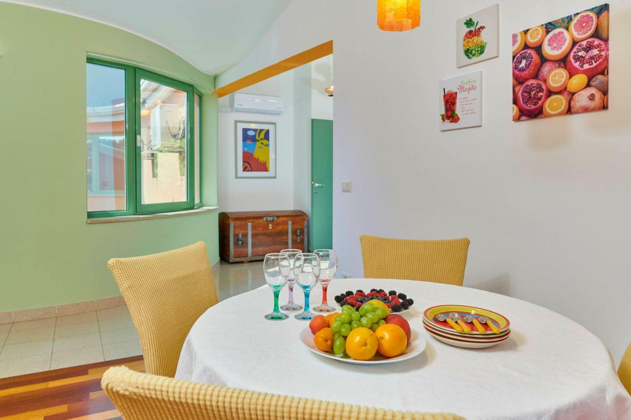 Villa Giardina Apartments Vinkuran Eksteriør billede