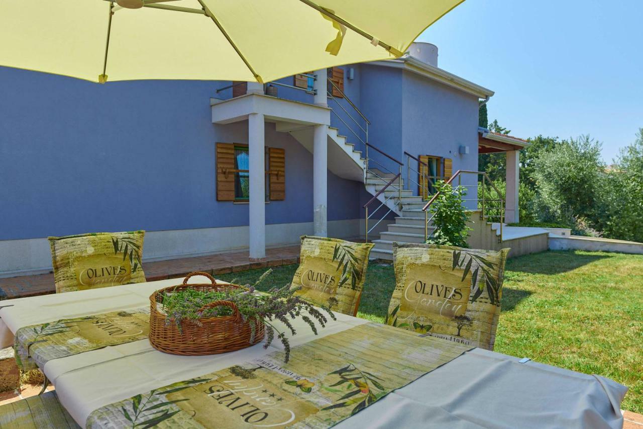 Villa Giardina Apartments Vinkuran Eksteriør billede