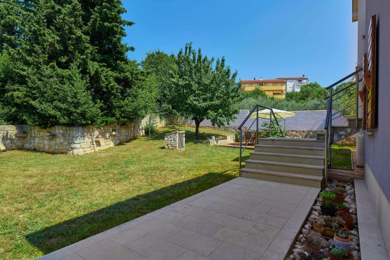 Villa Giardina Apartments Vinkuran Eksteriør billede