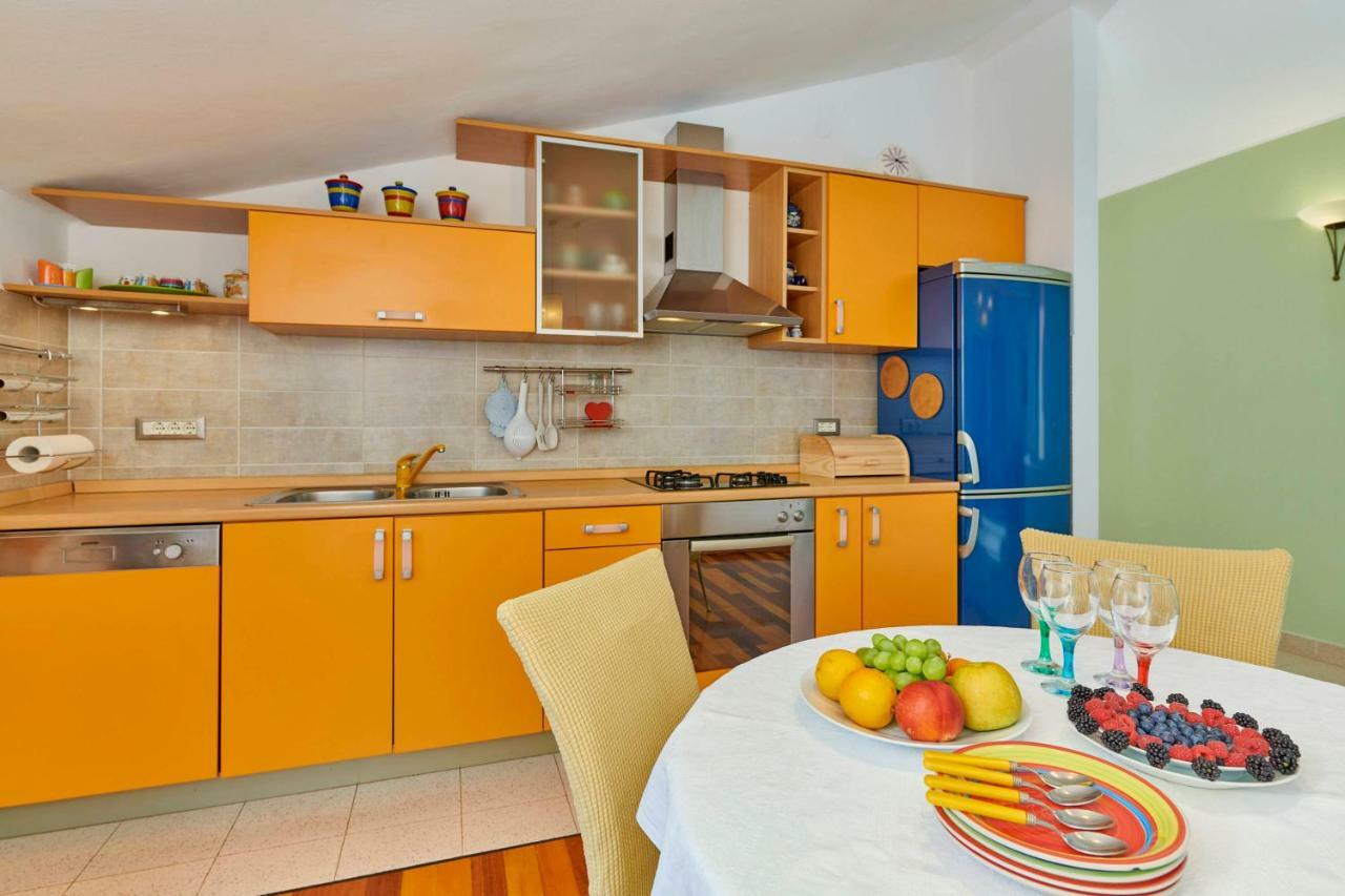 Villa Giardina Apartments Vinkuran Eksteriør billede